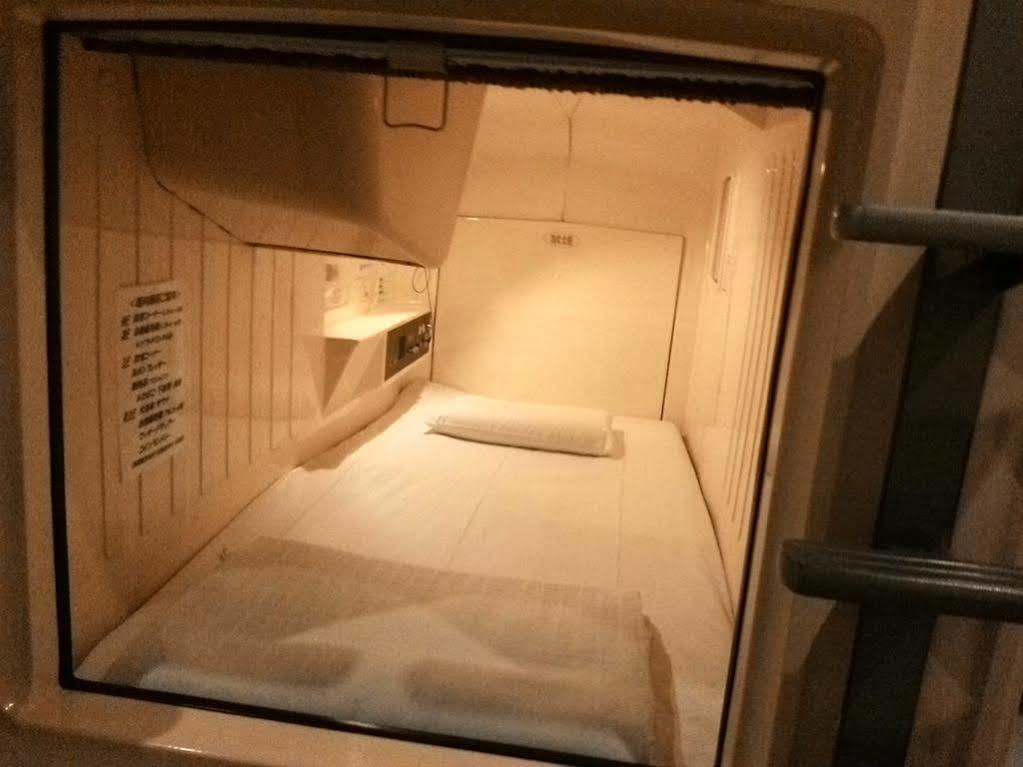 Capsule Land Yushima Hotel โตเกียว ภายนอก รูปภาพ